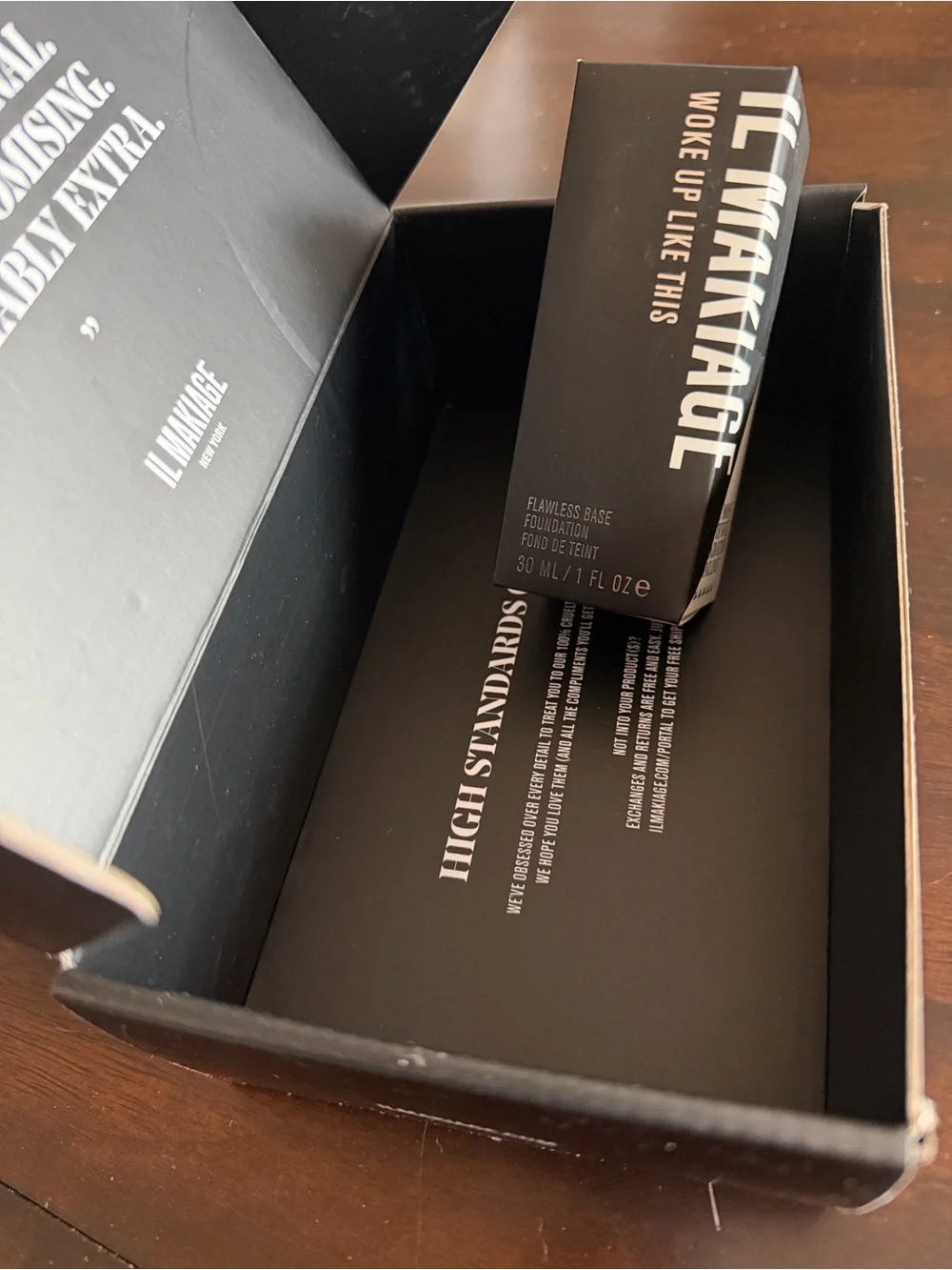 IL MAKIAGE Foundation - Shade #120.